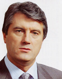 <b>Viktor Yushchenko</b> - yushchenko-sm