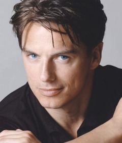 john-barrowman-1-sized.jpg