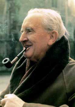 http://www.nndb.com/people/511/000022445/jrrtolkien.jpg