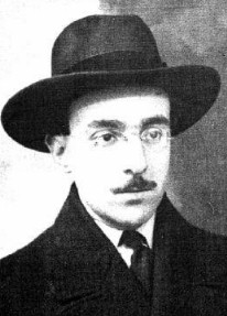 http://www.nndb.com/people/563/000031470/pessoa.jpg