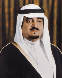 IMAGE(http://www.nndb.com/people/658/000026580/king-fahd.jpg)