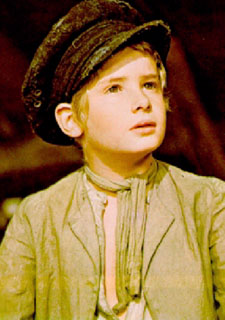 http://www.nndb.com/people/779/000103470/mark-lester-1-sized.jpg