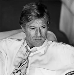 http://www.nndb.com/people/795/000022729/redford.jpg