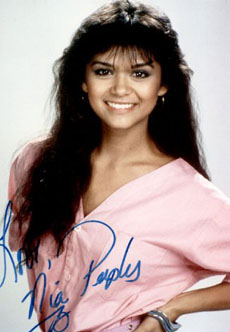 Nia Peeples