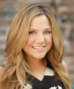 Lauren Collins