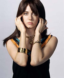 Mia Kirshner