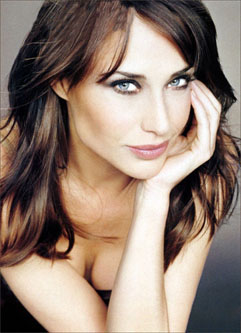 Claire Forlani