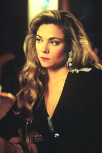 Russell 2019 theresa Theresa Russell