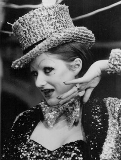 Nell Campbell