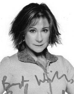 Zoë Wanamaker