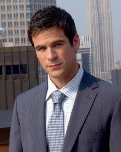 Eddie Cahill