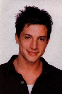 Simon Rex